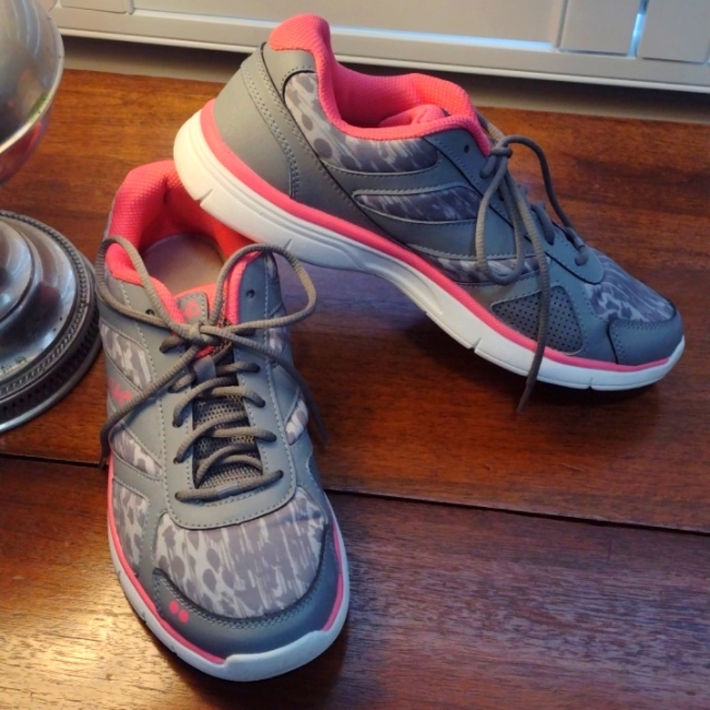 Ryka, support sneakers, in gray leopard with hot pink trim. Size 9